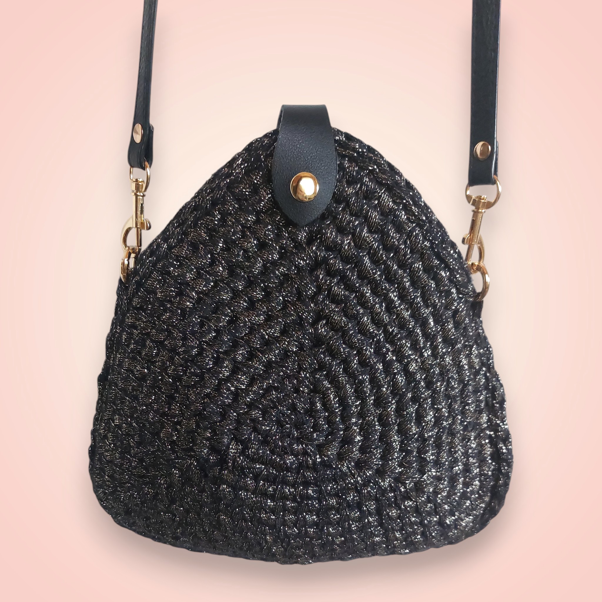 Sac bandoulière au crochet fait main modèle Aveline - Noir étoile, création artisanale unique