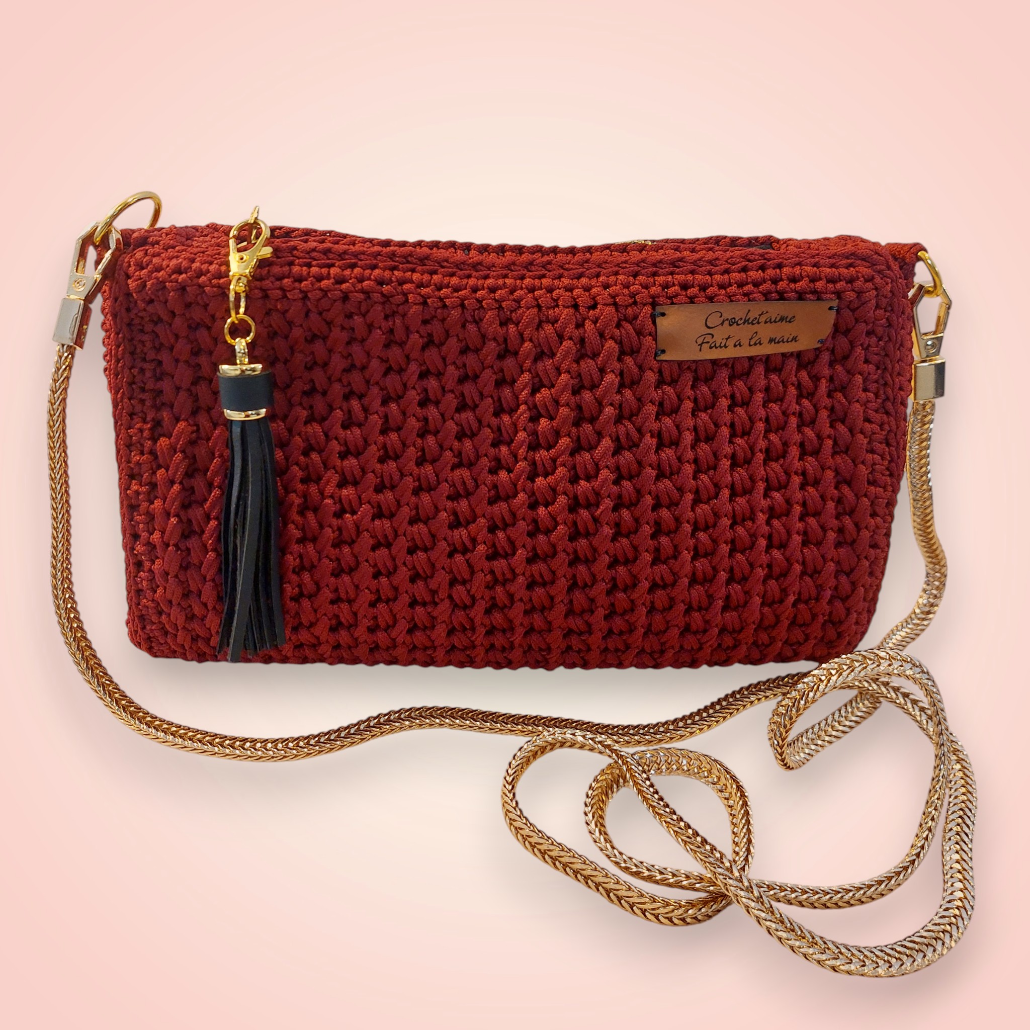 Sac bandoulière au crochet fait main modèle Rebecca - Bordeaux, création artisanale unique